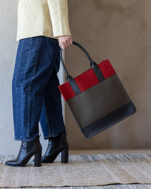 Jaunt Merino Wool Tote | Tobacco / Cherry