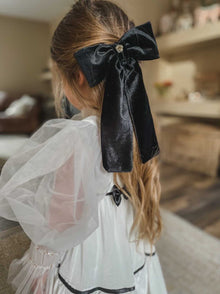 Girl | Aurora Ceremony Velvet Hair Bow | Black