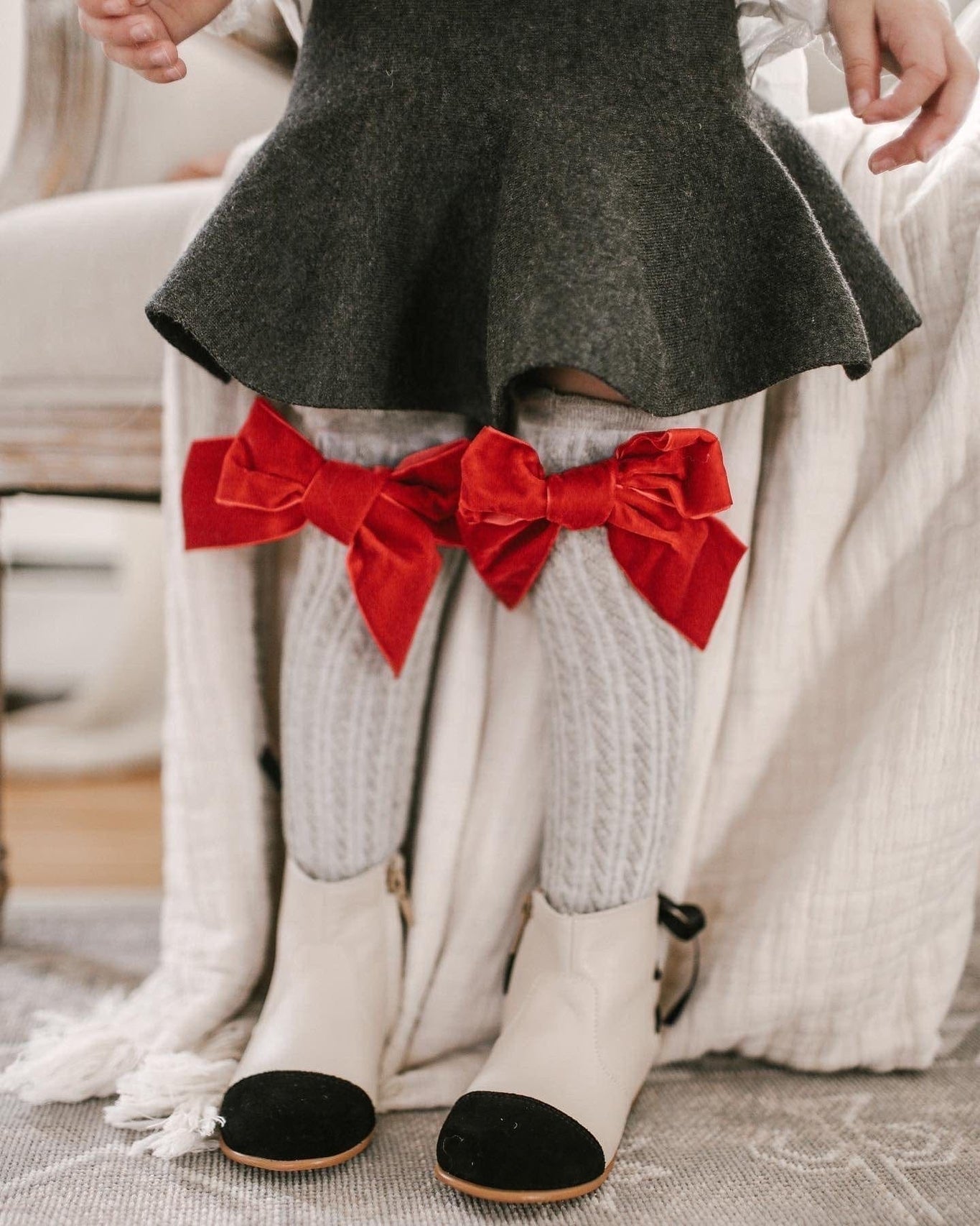 Girl | Grey Knee High Socks with Velvet Bows | Gray x Red