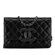 Chanel | Pre-Owned Iridescent Caviar Crystal CC Wallet On Chain | Black