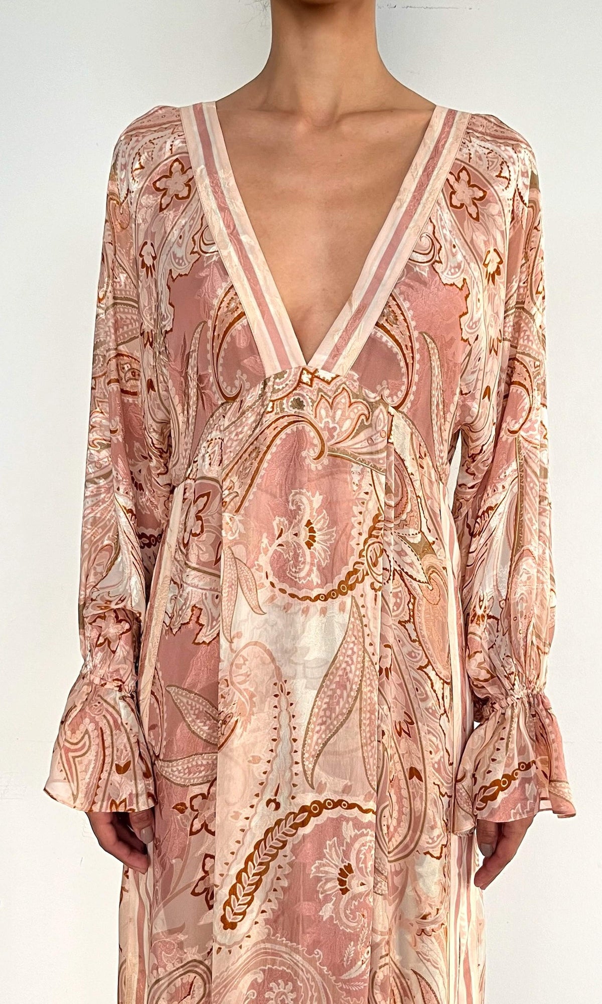 Hemant And Nandita | Fiza Viscose Georgette Dobby Kaftan With Printed Slip | Peach Pink