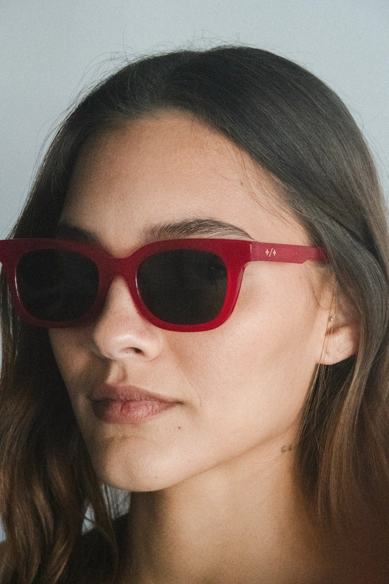 Rider | Cherry | Smoke Lenses