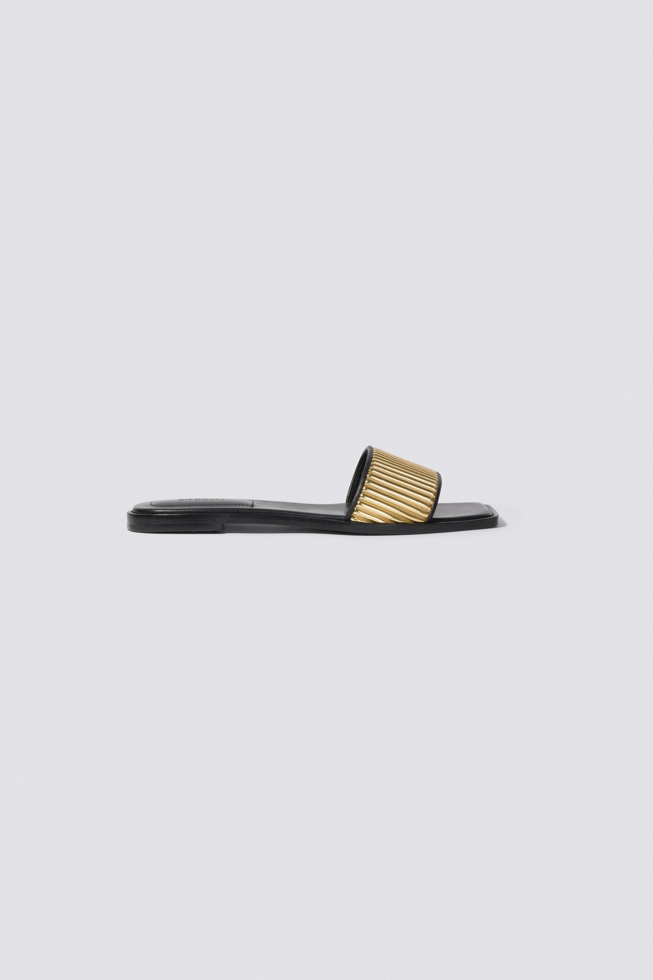 Carter Flat Sandal | Black Gold