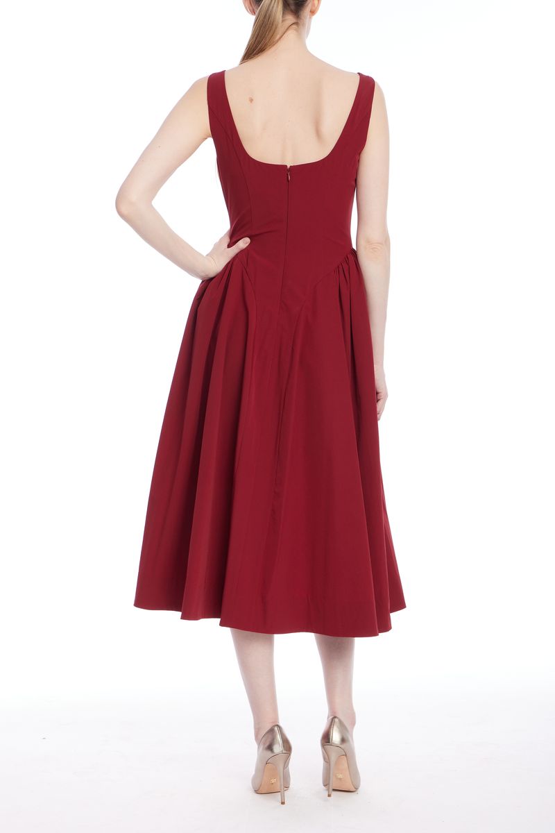 Jewel Badgley Mischka | Kirsten Sleeveless Boatneck A-Line Midi Dress | Wine