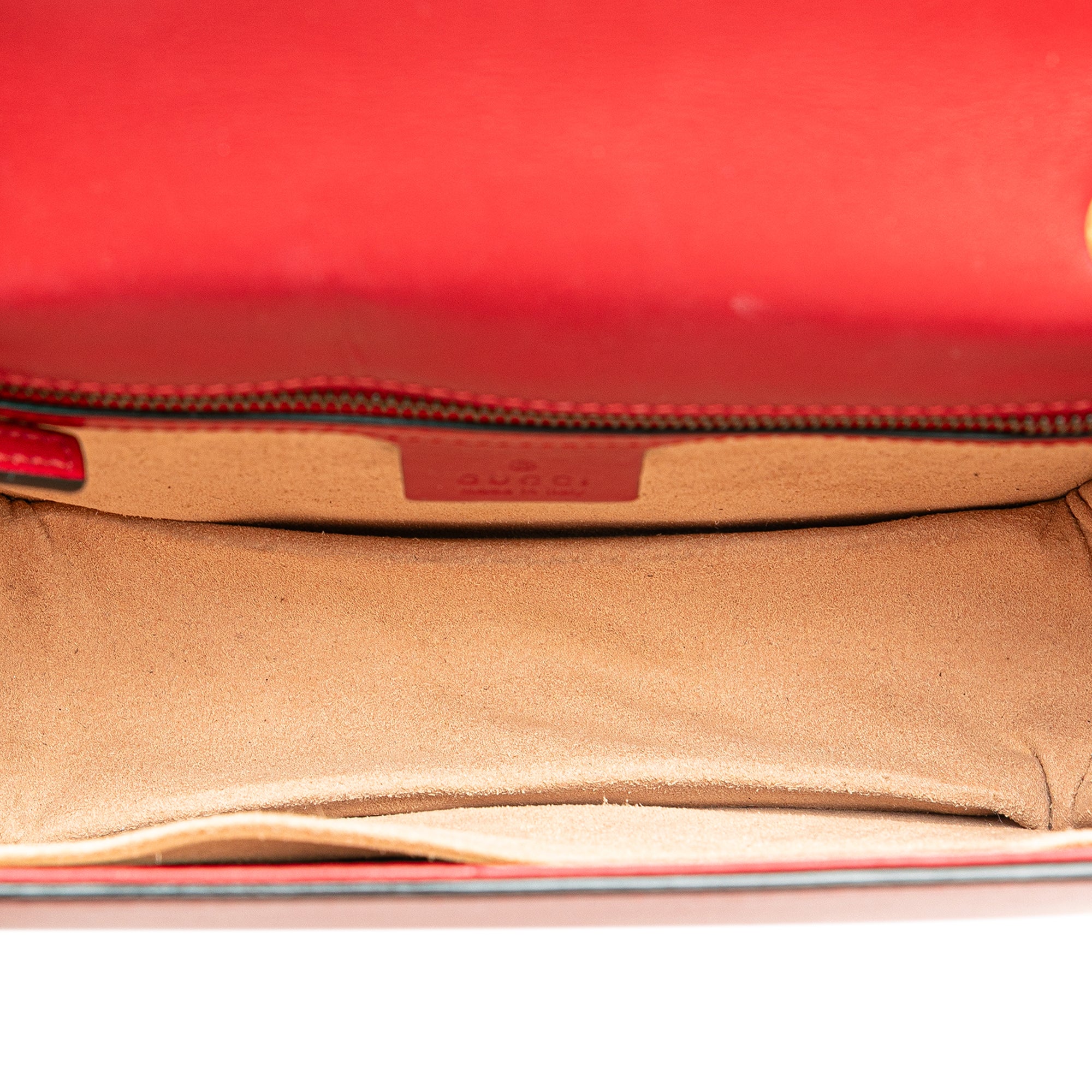 Gucci | Pre-Owned Medium Queen Margaret Flap Shoulder Bag | Red