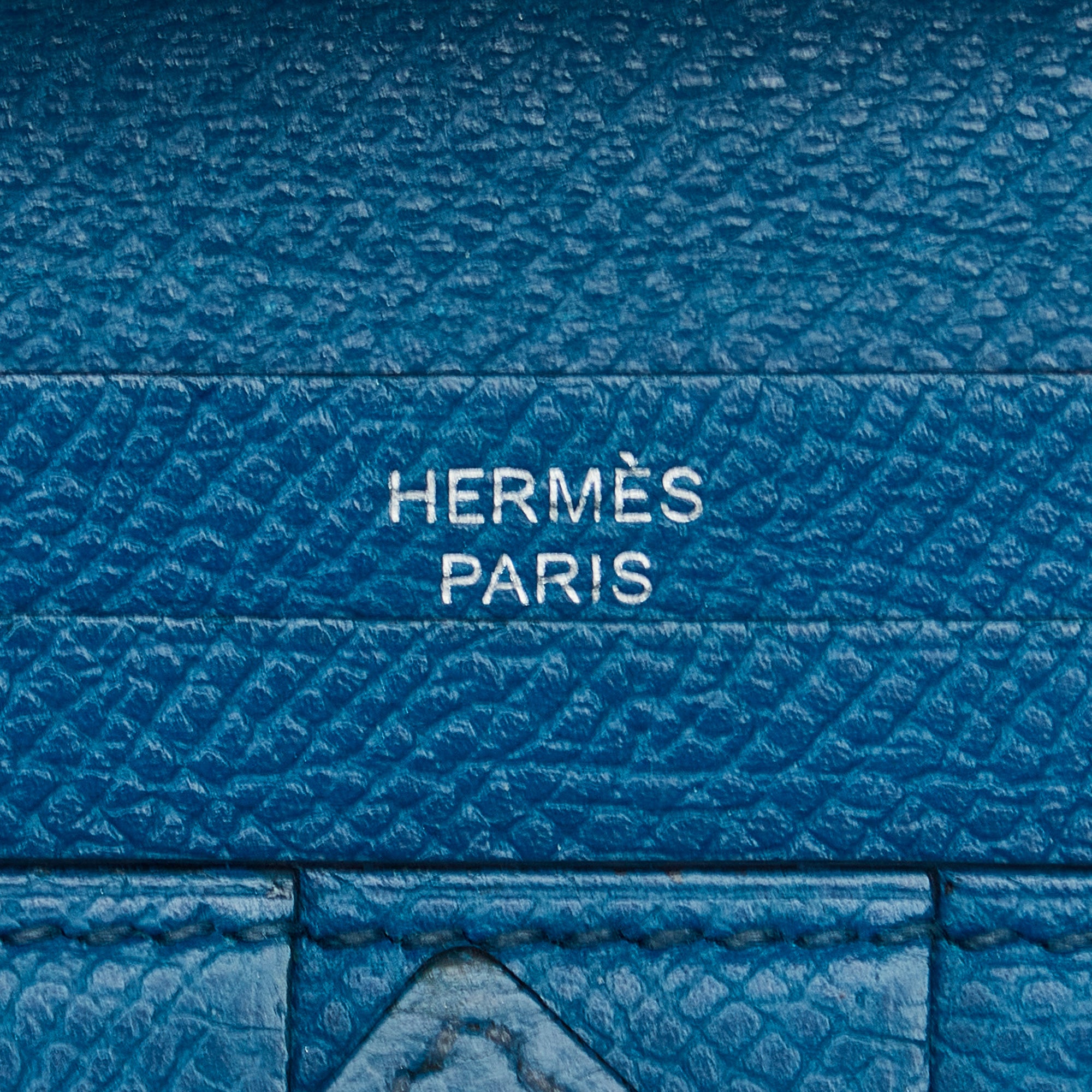 Hermès | Pre-Owned Epsom Bearn Wallet | Blue