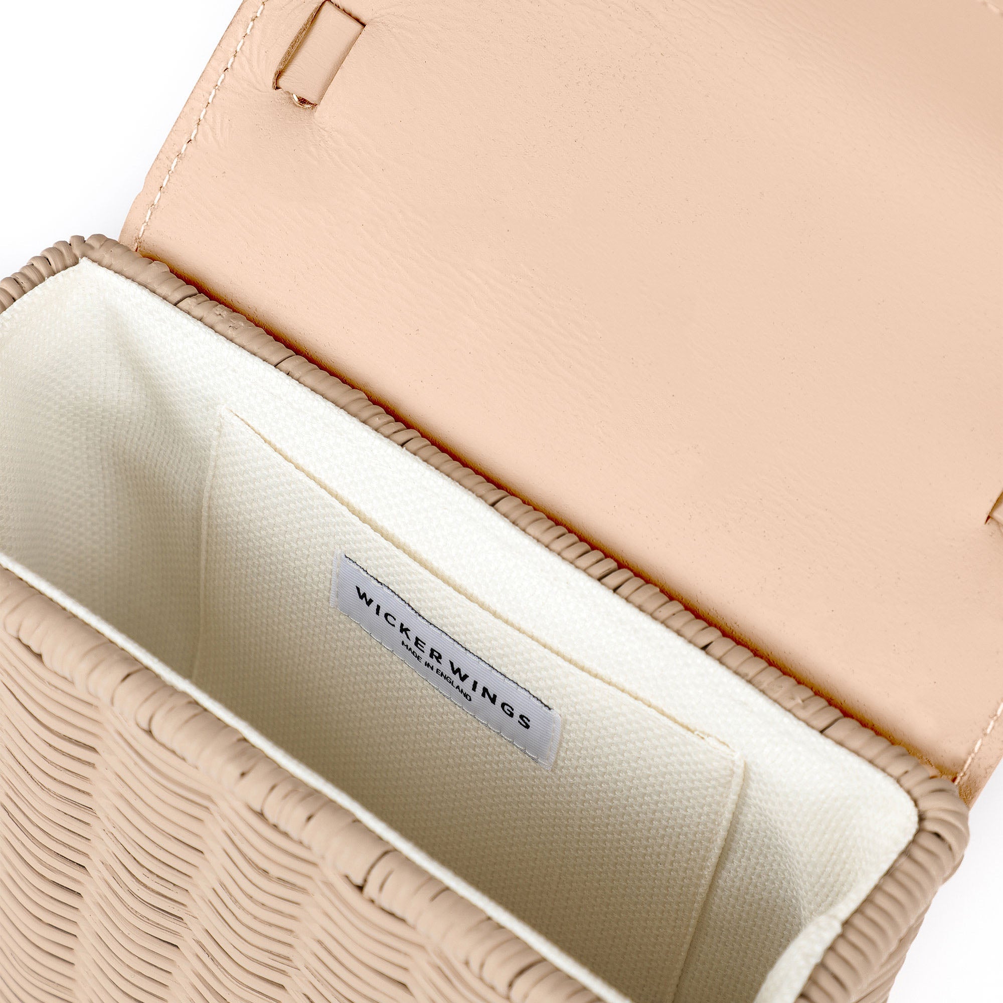 Kuai-Natural-Cream-Front-Wicker-Wings-Wicker-Bag-Bucket-Bag-Bags-for-Women-Designer-Handbags-Beach-Bag-Summer-Bag-Straw-Bag-Black-Bag-Crossbody-Bag-Mini-Bag-Leather-Handbags-Purse