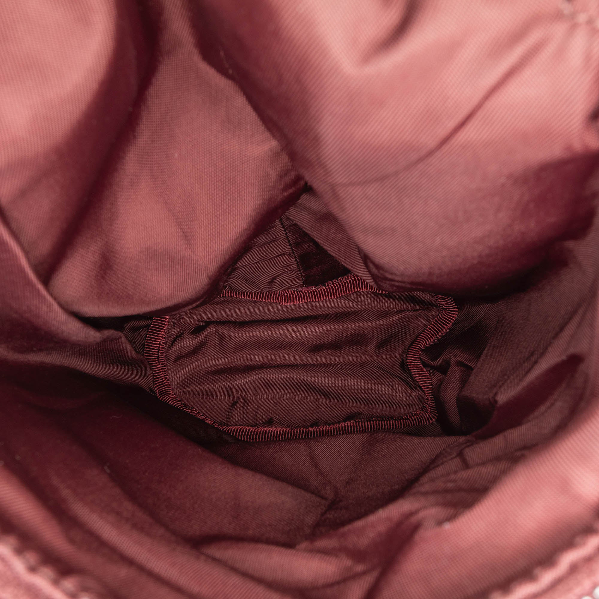 Gucci | Pre-Owned Large GG Velvet Heart Alpina Backpack | Red