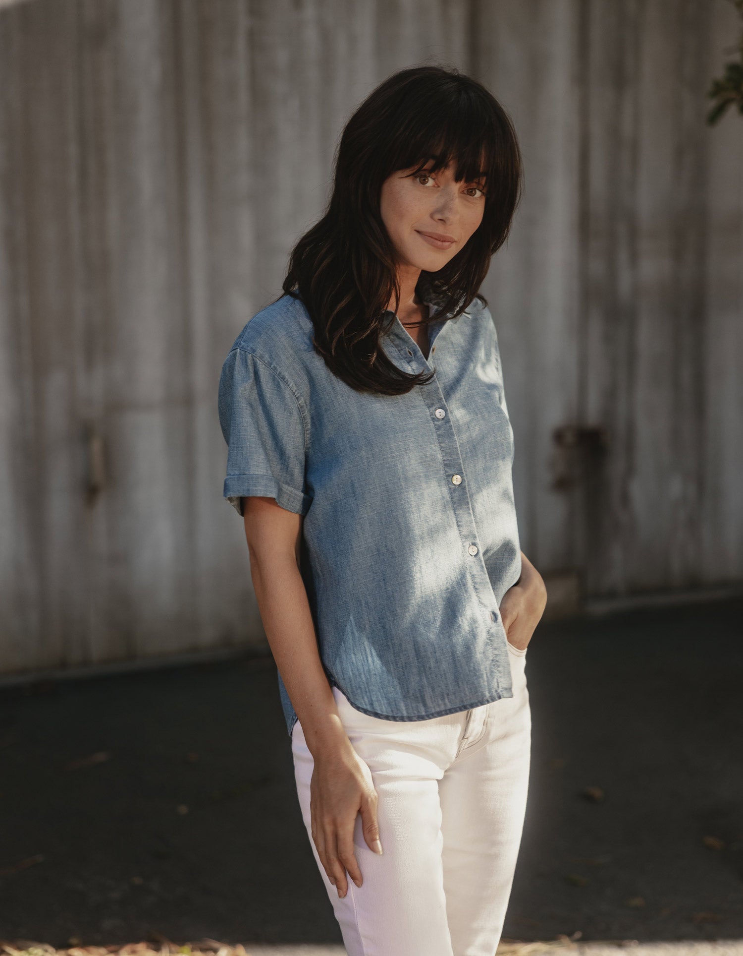 Women | Chambray Rosie Button Up Shirt | Medium Wash