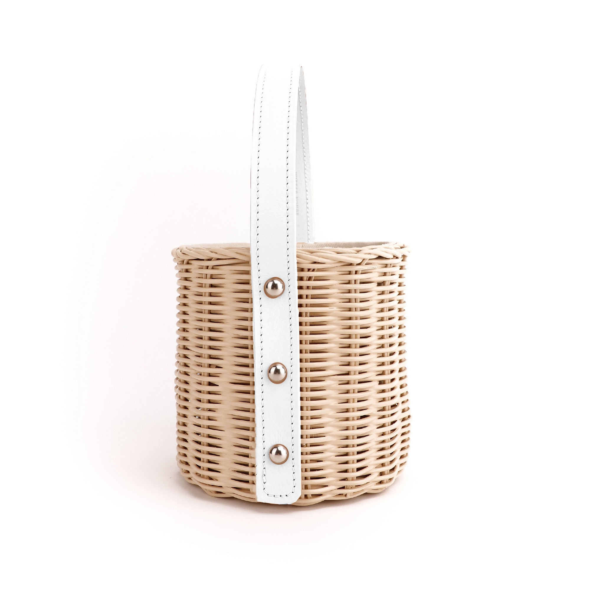 Lan-White-Front-1-Wicker-Wings-Basket-Handbag-Rattan-Bags-Wicker-Bags-UK-Wicker-Bags-Wicker-Bag-Straw-Basket-Handbag-Wicker-Handbag--Eco-Friendly-Purses-Wicker-Handbags-Bag-Rattan