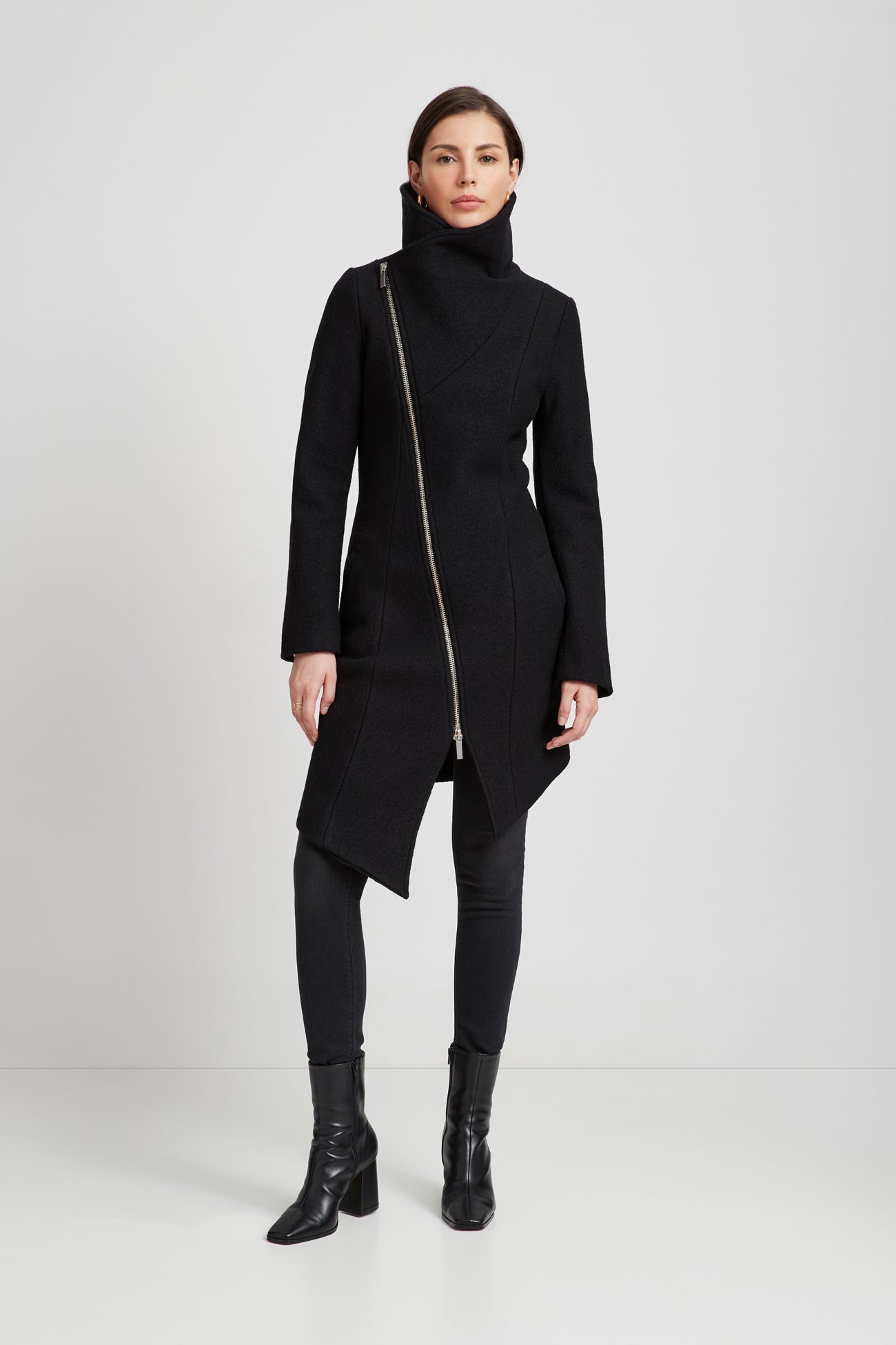 Maren Coat | Black
