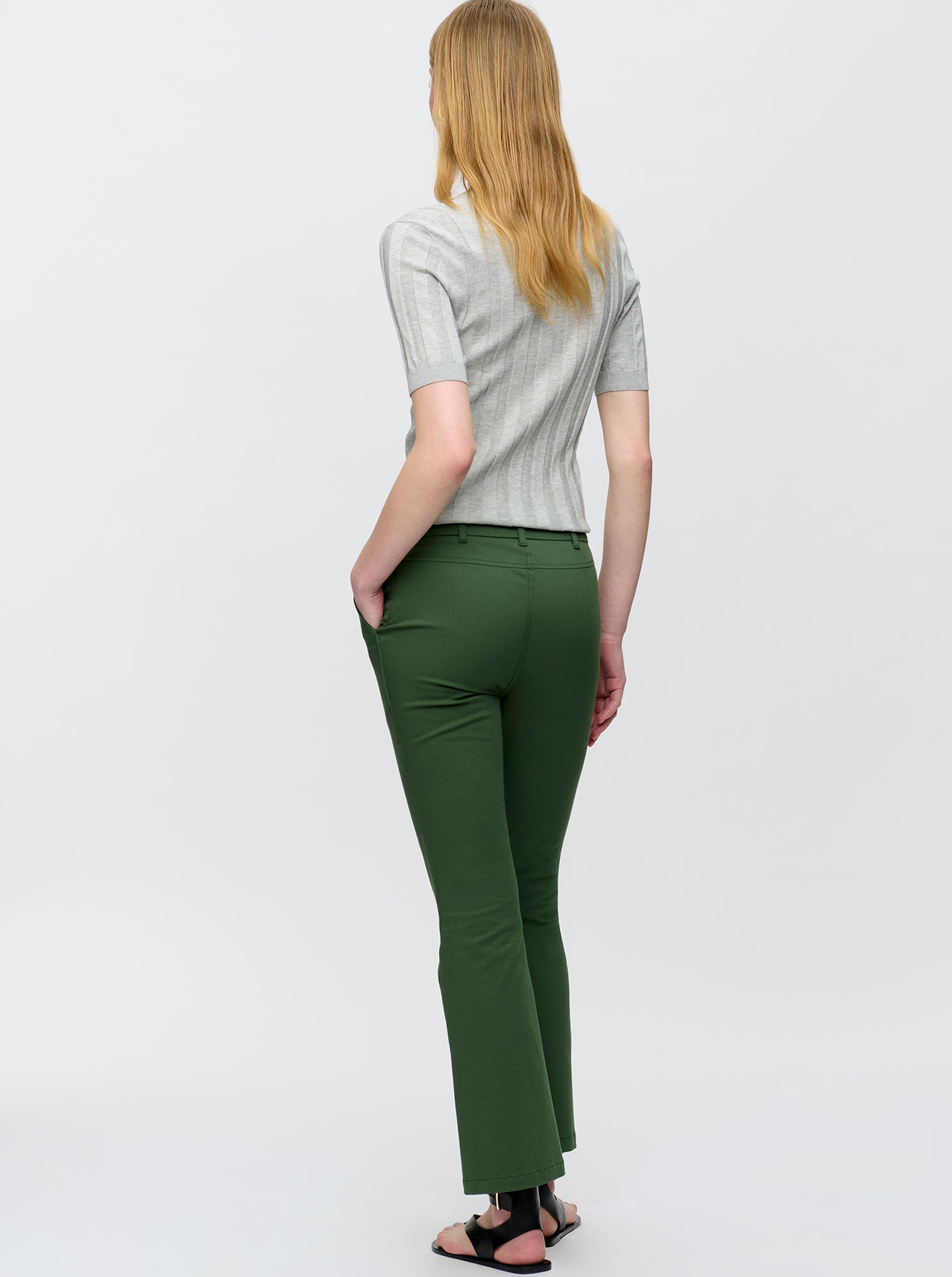 Mila Cropped Pant | Military