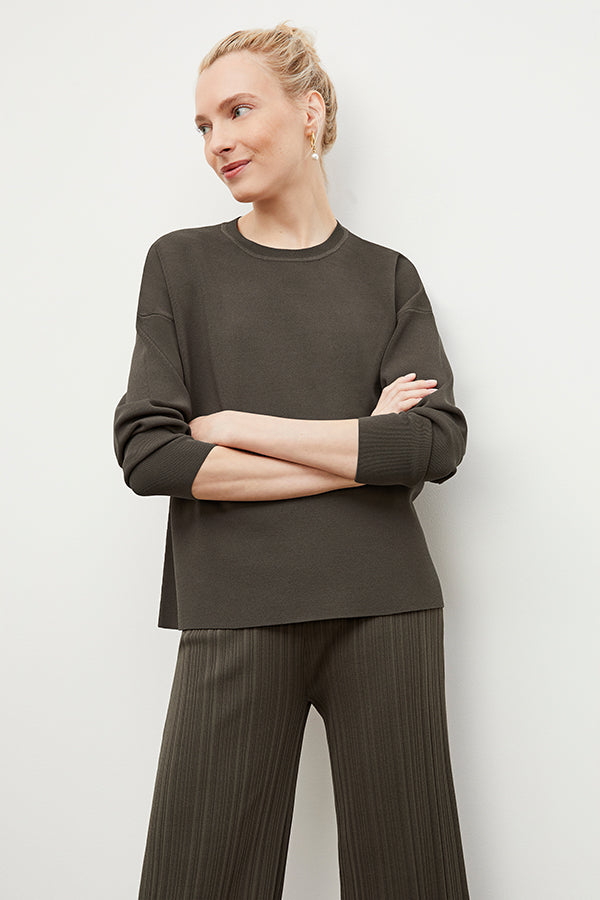 Front image of a woman wearing the Marijane Pant - Textured Knit in Light Ash | Exclude