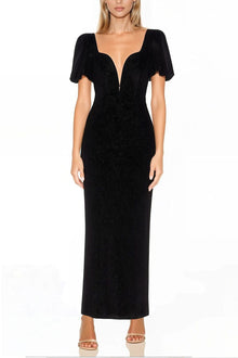 ONE33 SOCIAL | The Eliza Black Puff Sleeve Gown | Black / Silver
