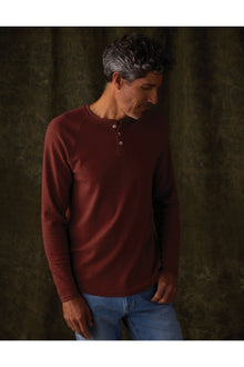 Men | Puremeso Everyday Henley | Redwood