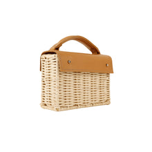 Mini Kuai-Natural-Sand-Front-Wicker-Wings-Wicker-Bag-Bucket-Bag-Bags-for-Women-Designer-Handbags-Beach-Bag-Summer-Bag-Straw-Bag-Black-Bag-Crossbody-Bag-Mini-Bag-Leather-Handbags-Purse