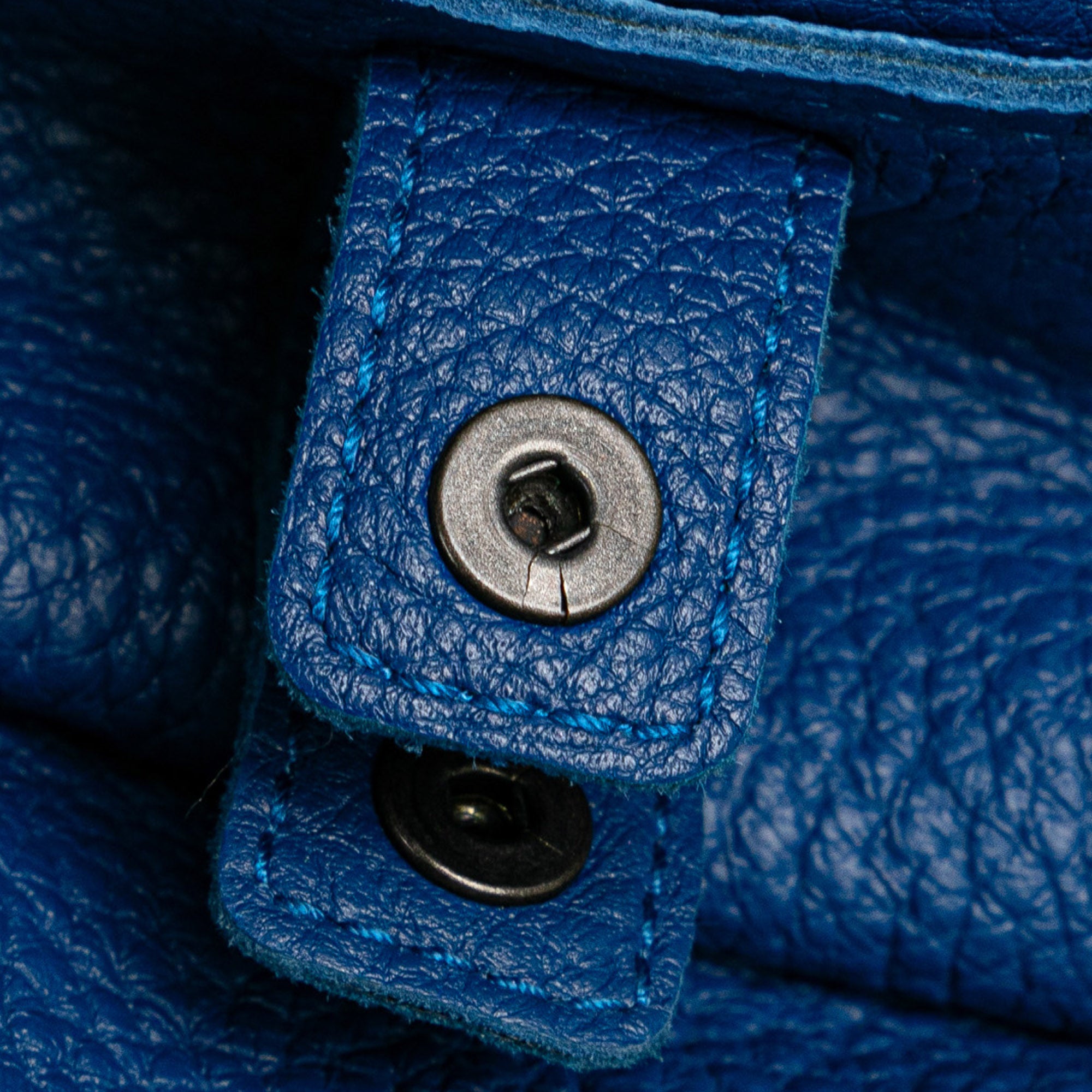 Bottega Veneta | Pre-Owned Intrecciato Crossbody | Blue