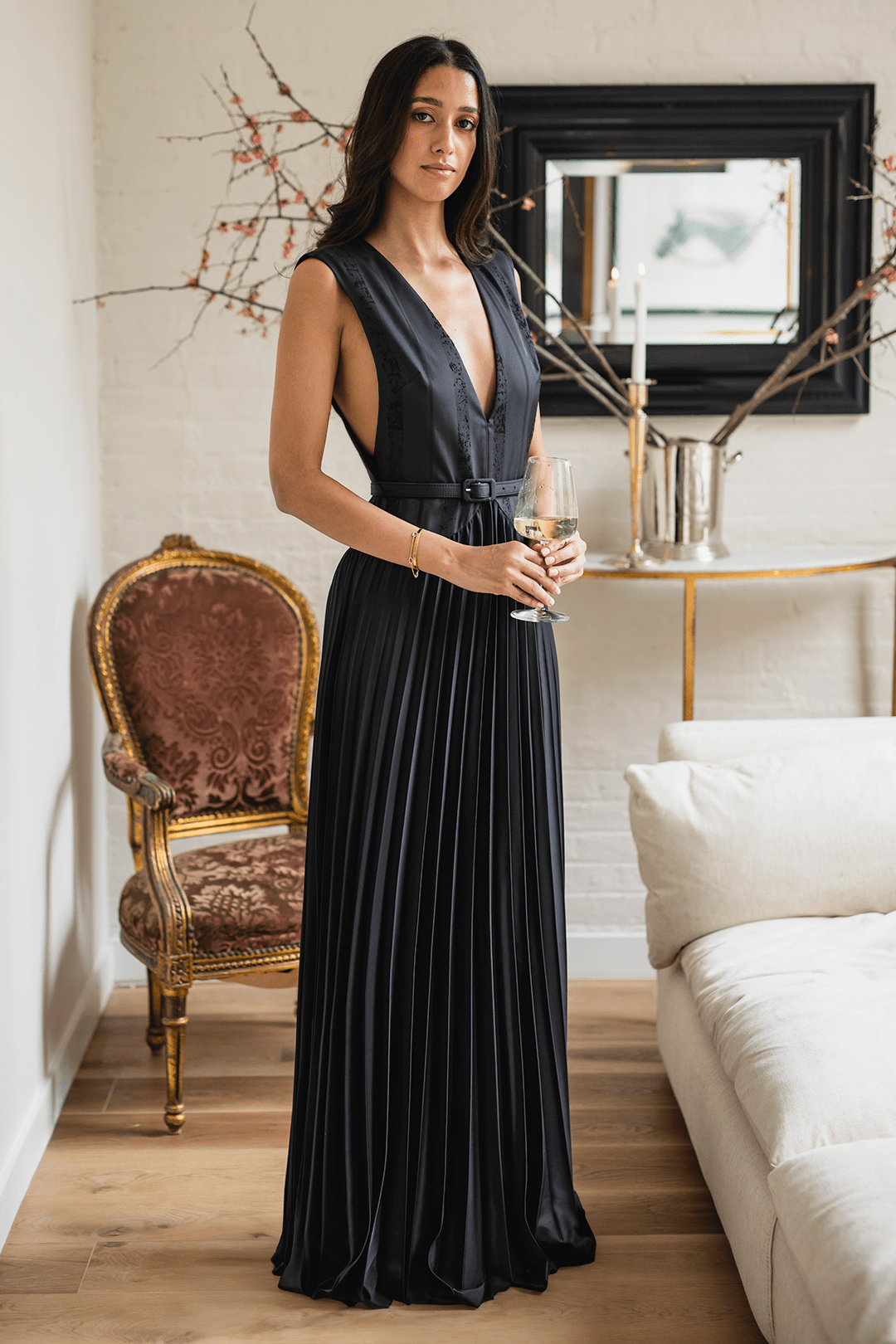 ONE33 SOCIAL | The Jaelyn Black Pleated Gown | Black