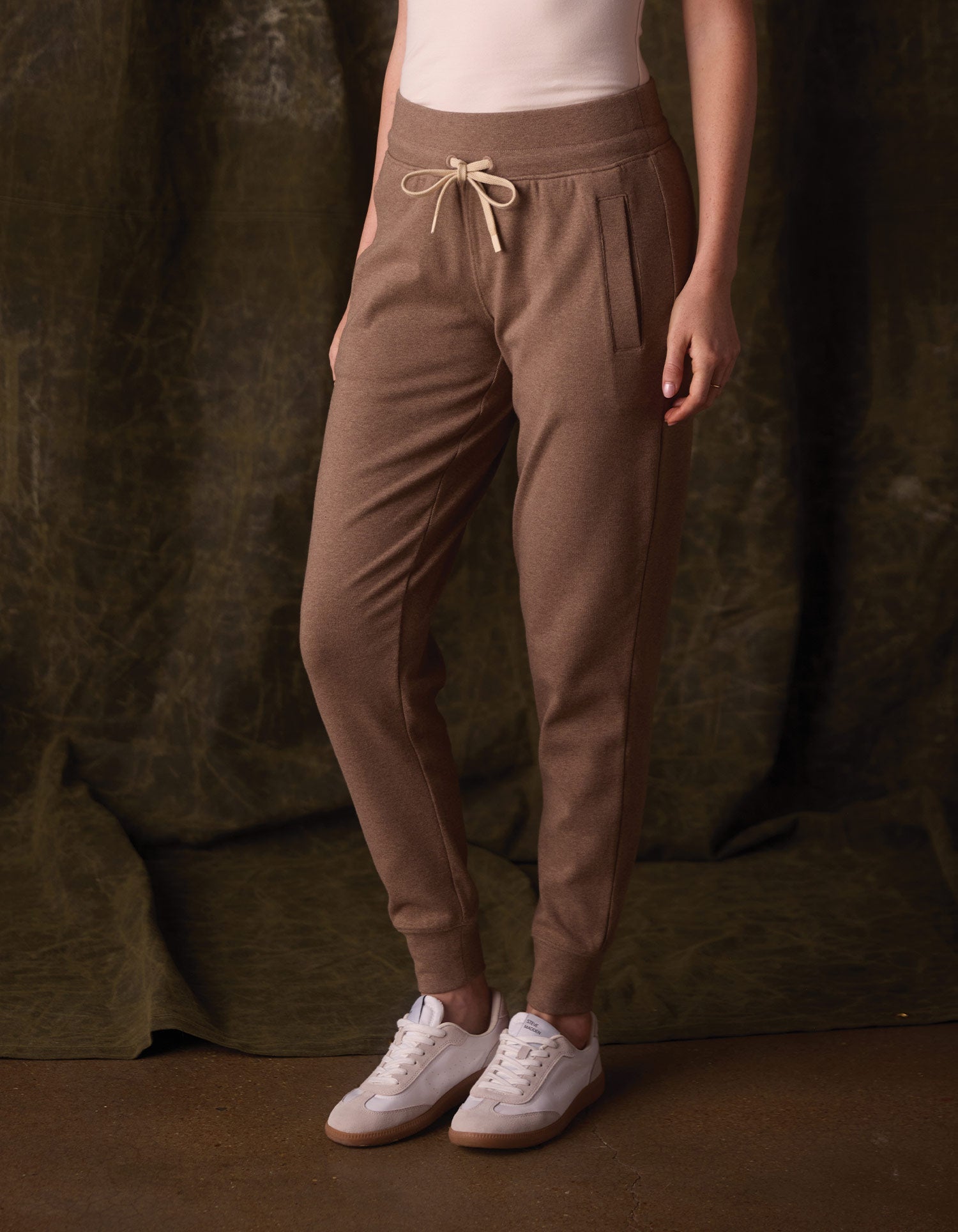 Women | Puremeso Everyday Jogger | Taupe