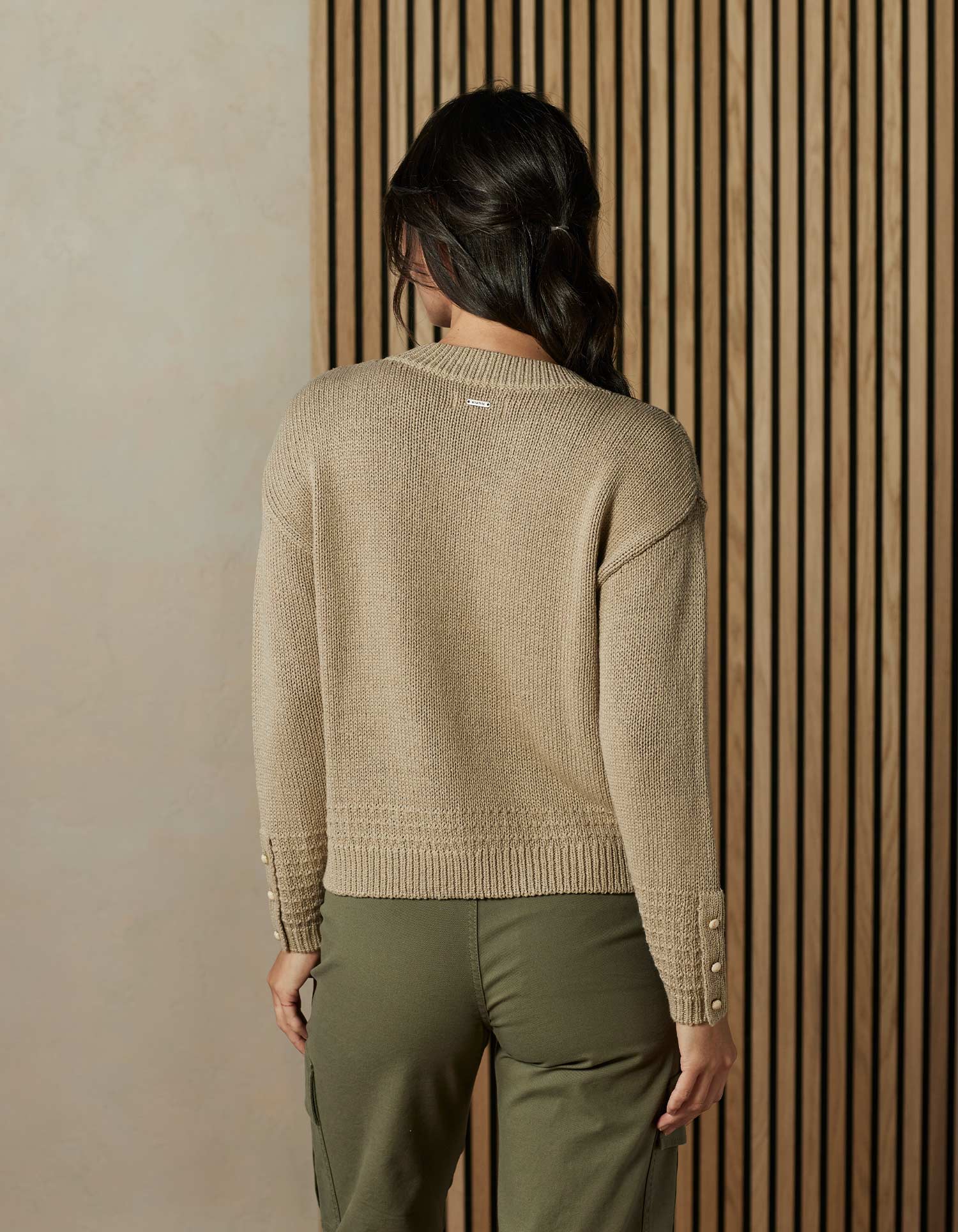Women | Arlo V-Neck Sweater | Oatmeal
