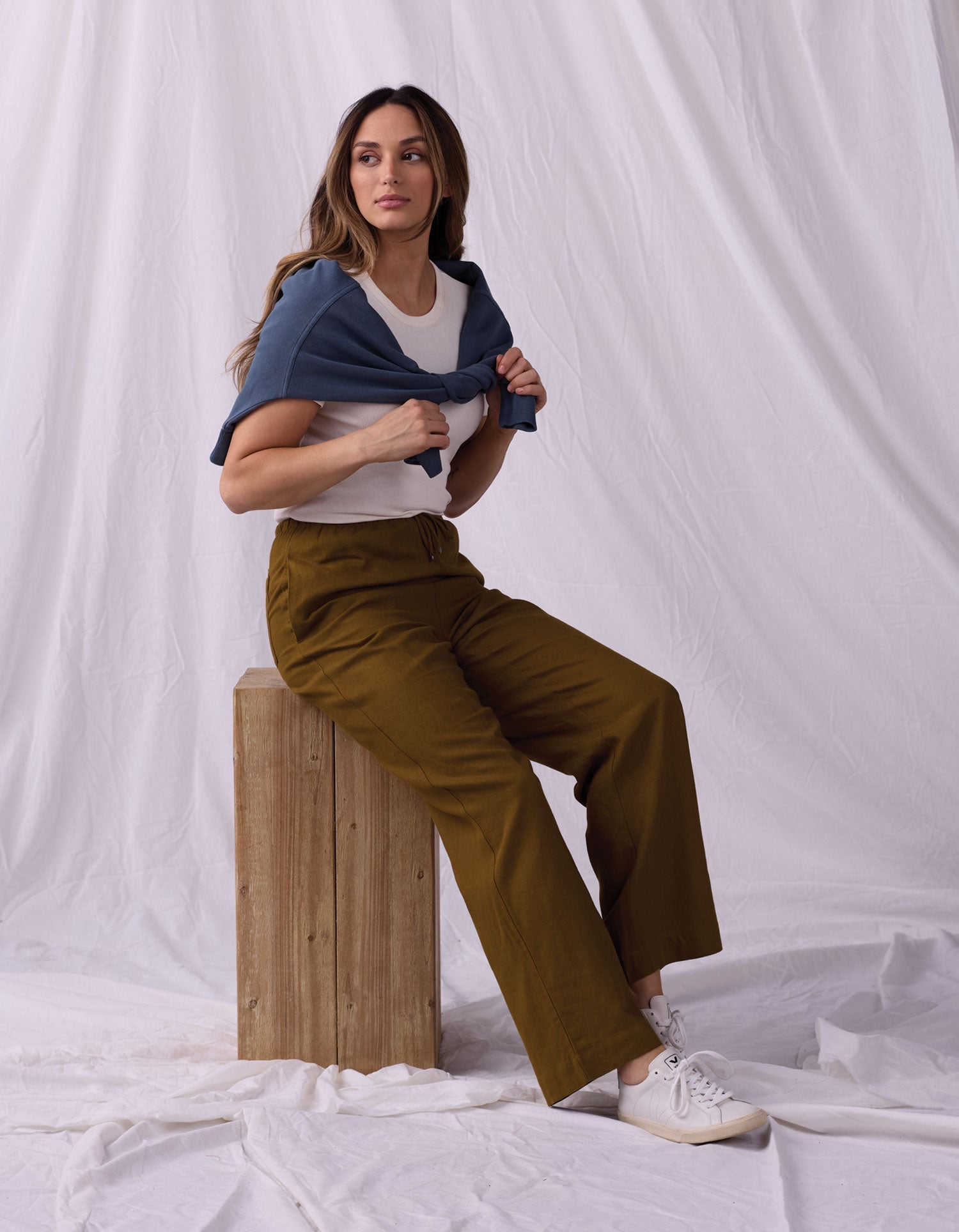 Women | Leukos Linen-Blend Drawcord Pant | Tobacco