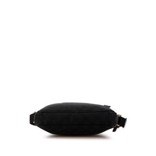 Gucci | Pre-Owned GG Canvas Crossbody  | Black