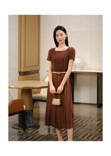 Pleated Waist-Cinched Dress | Brown