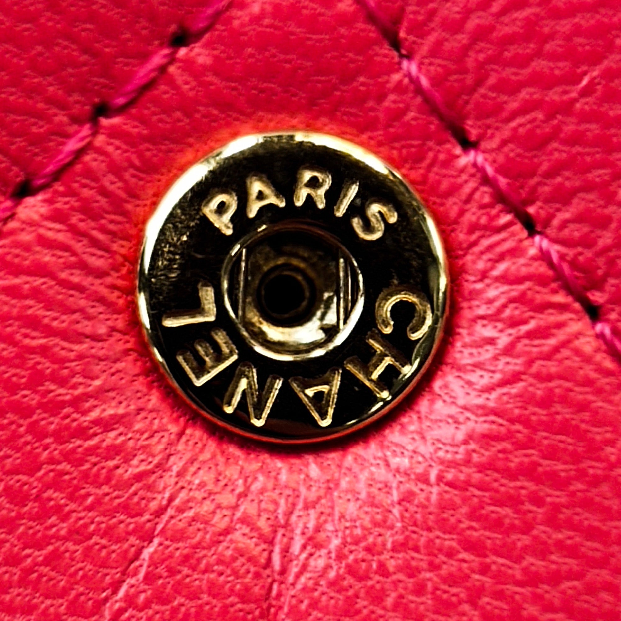 Chanel | Pre-Owned 19 Flap Wallet on Chain | Pink