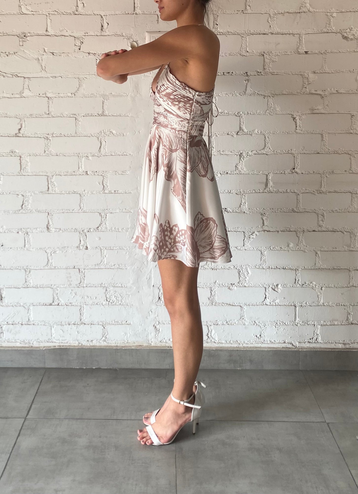 Rococo Sand | Ines Short Dress | Light Brown/White