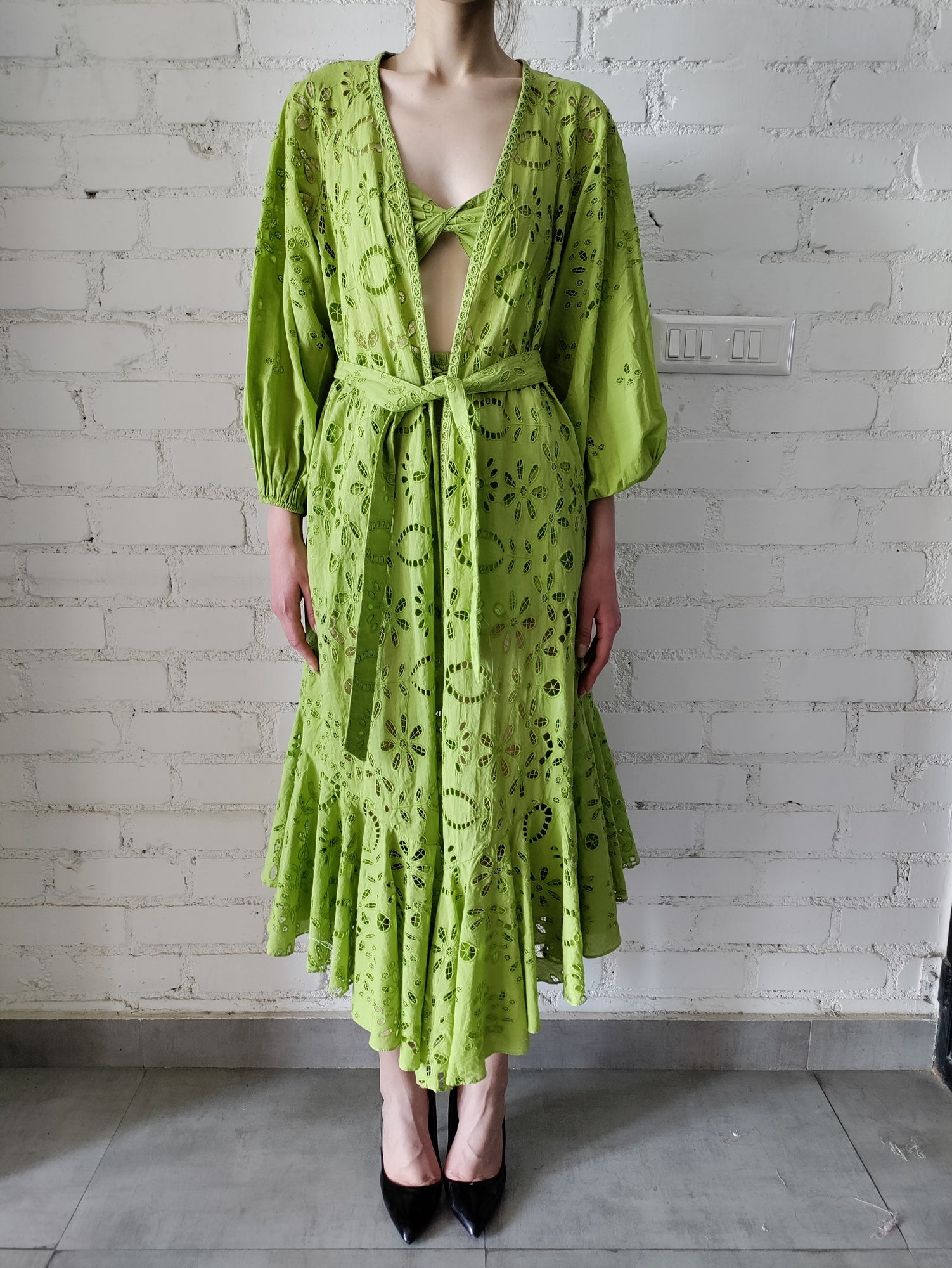 Rococo Sand | Sasha Cape | Green