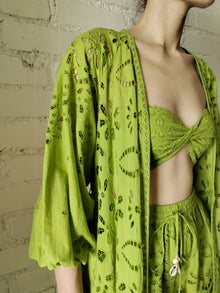 Rococo Sand | Sasha Cape | Green