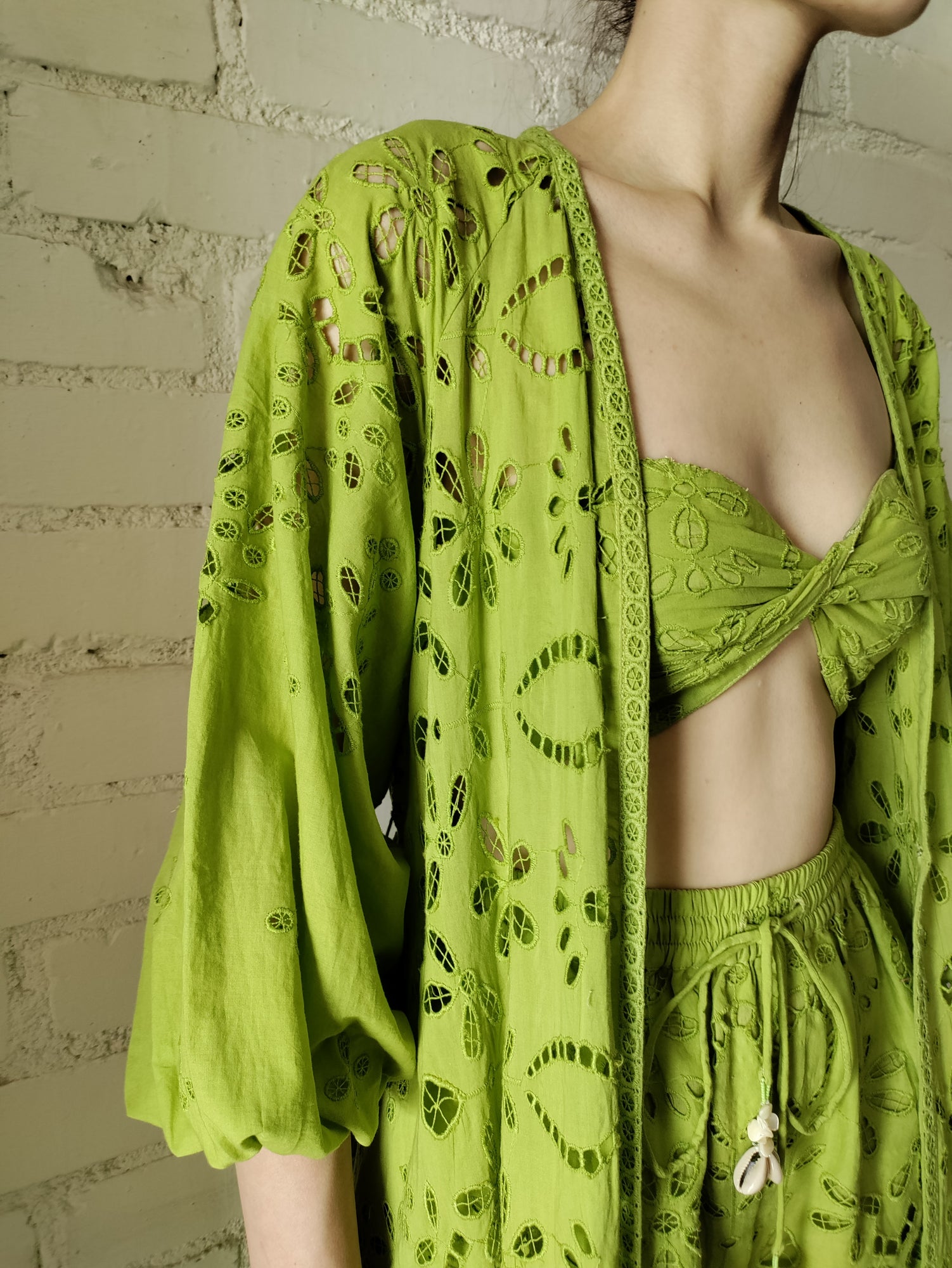 Rococo Sand | Sasha Cape | Green