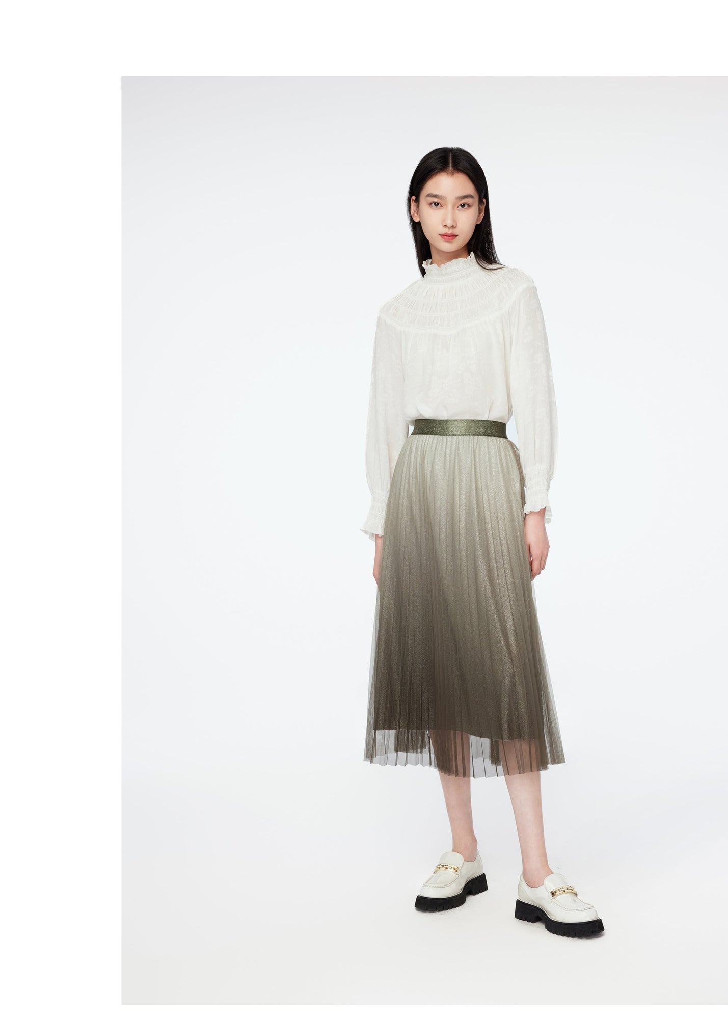 Ruffle-Collar Blouse | White