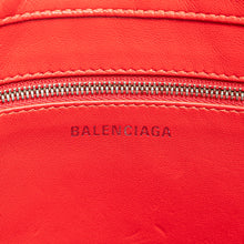 Balenciaga | Pre-Owned Leather Triangle Chain Crossbody | Black