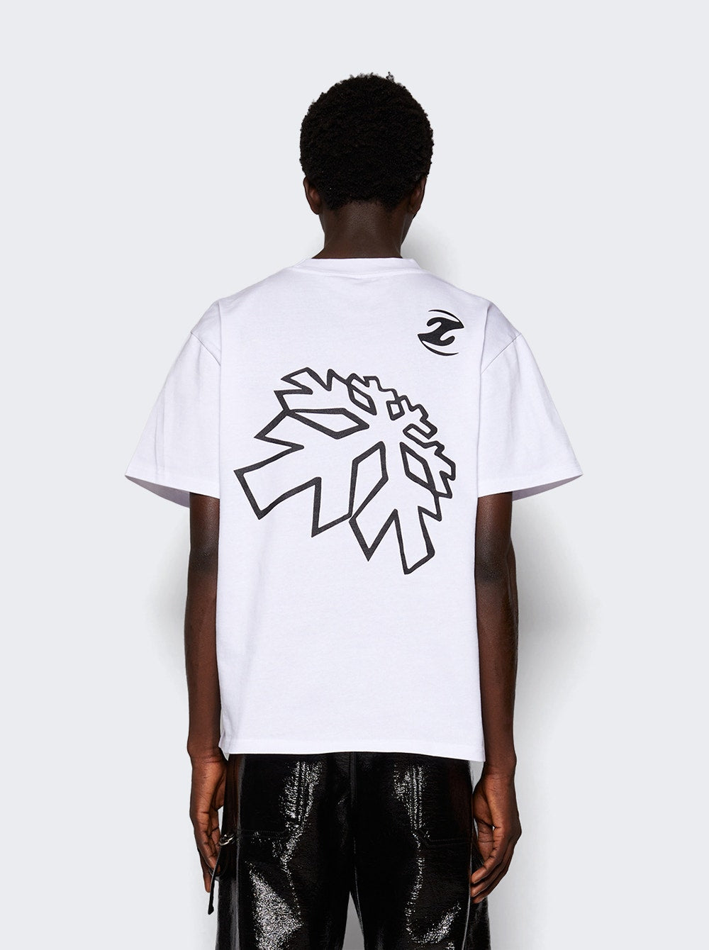 Men | Ensemble | Logo Graphic Tee | White