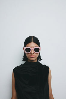 Roadcase | Cameo Pink | Smoke Lenses