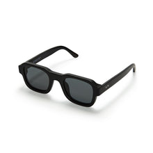 Reverb | Matte Black | Smoke Lenses