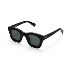 Roadcase | Matte | Smoke Lenses