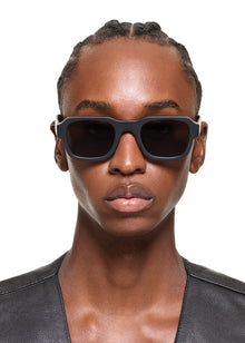 Reverb | Matte Black | Smoke Lenses