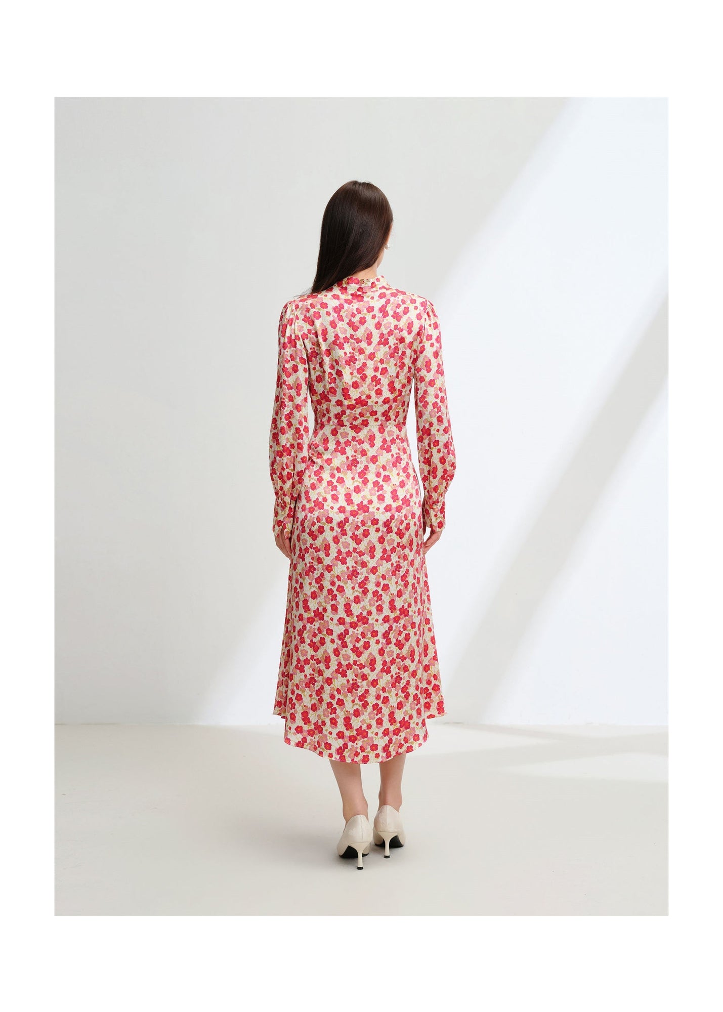 Silk Waist-Cinching Dress | Red