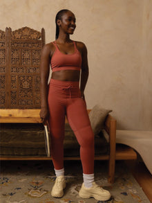 Women | Silvia Sports Bra | Light Mahogany
