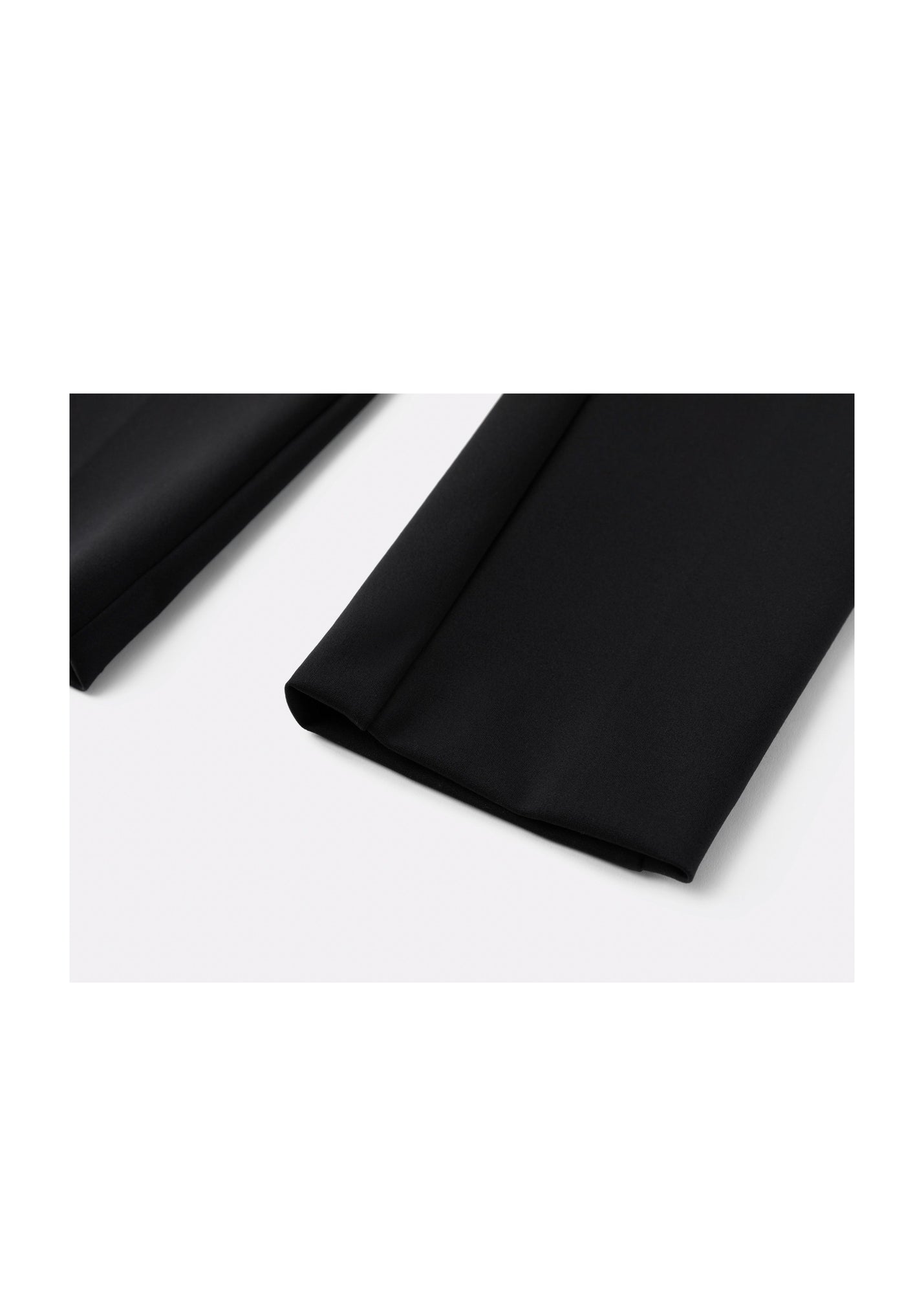 Slim-Leg Pants | Black
