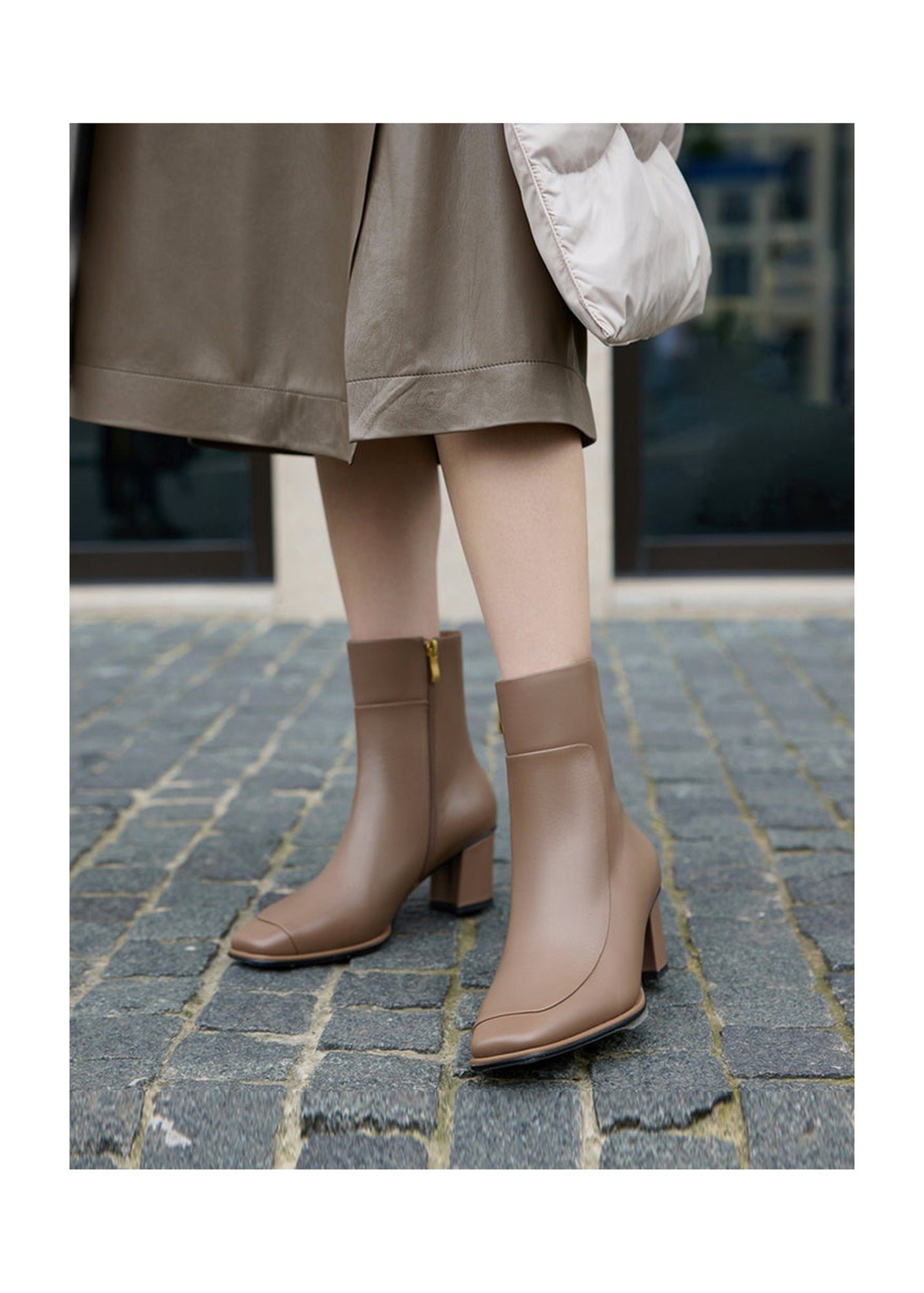 Square Toe Boots | Brown