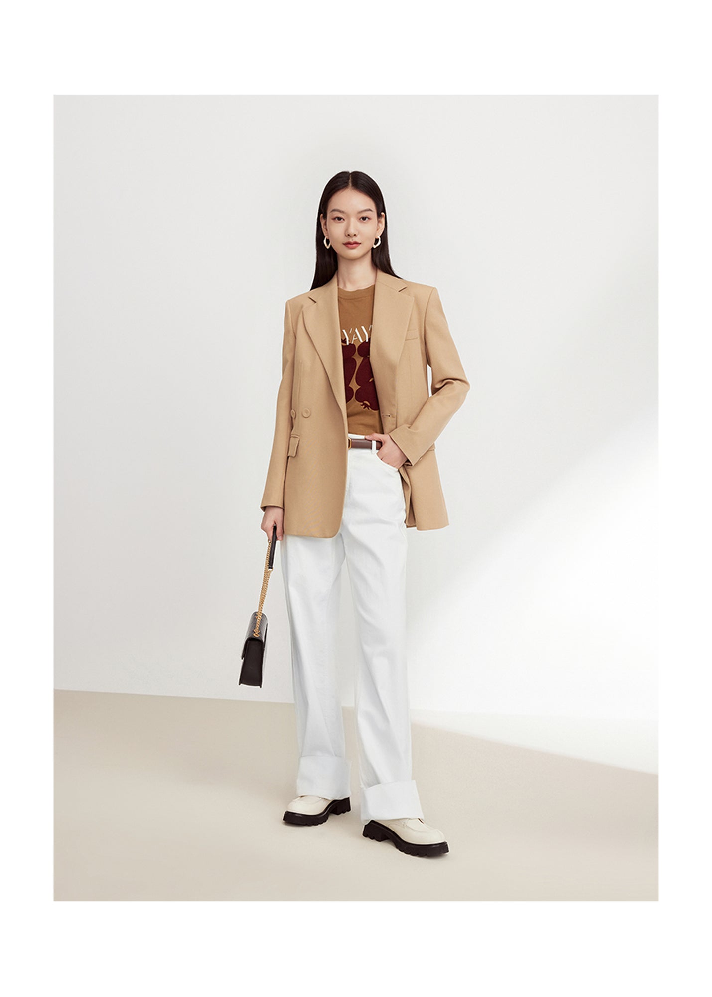 Straight-Leg Wide-Leg Jeans | White