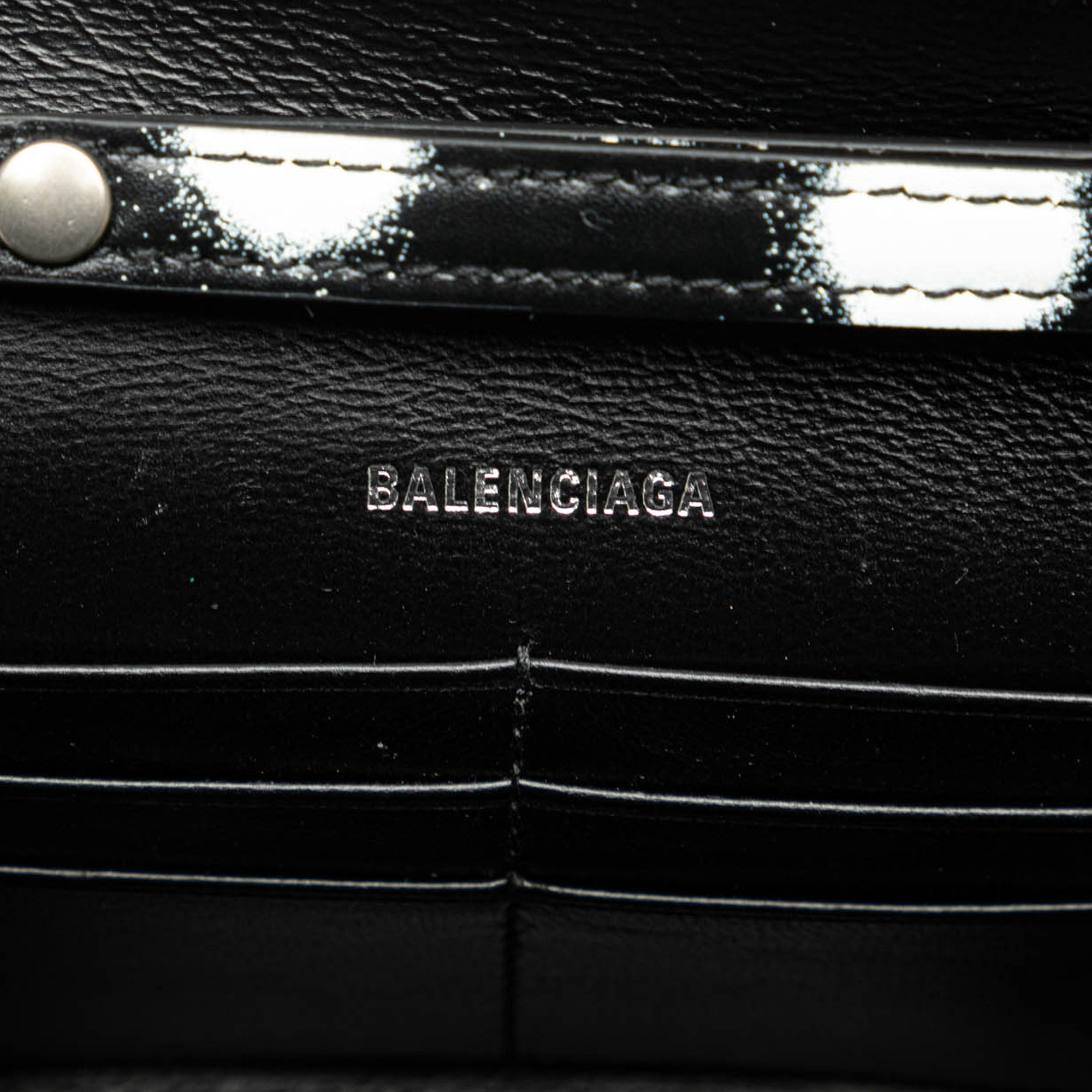 Balenciaga | Pre-Owned Shiny Box Calfskin Polka Dot Hourglass Wallet On Chain | Black
