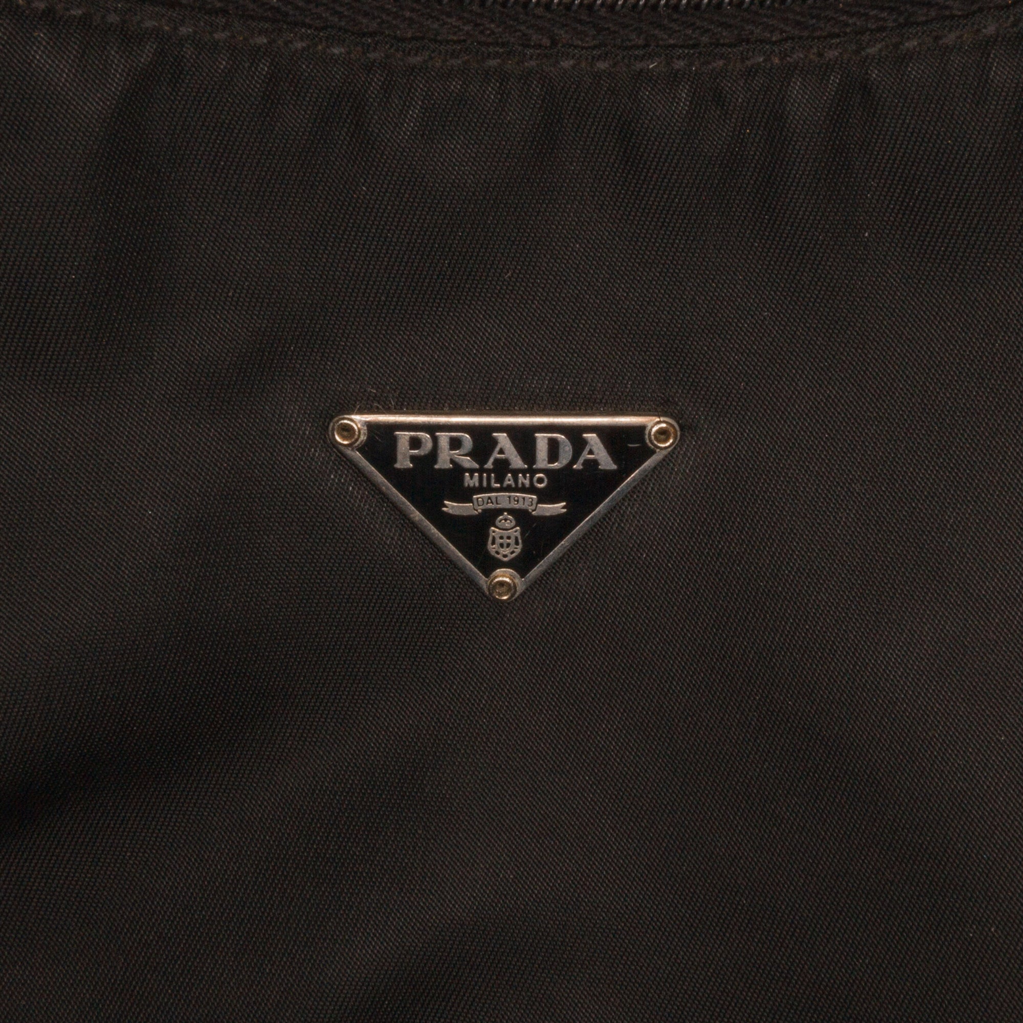 Prada | Pre-Owned Tessuto Re-Edition 2000 Shoulder Bag | Black