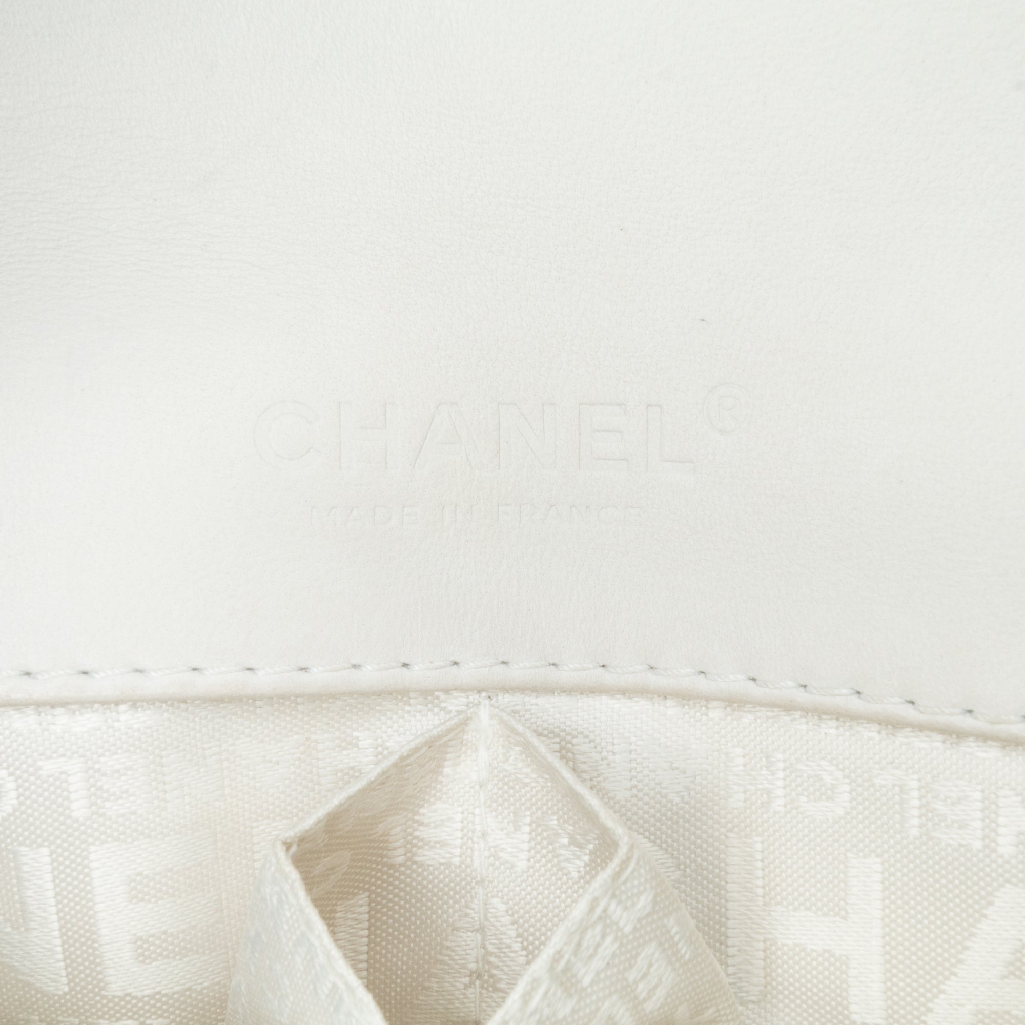 Chanel | Pre-Owned Choco Bar Lambskin 3 Chain Single Flap | White
