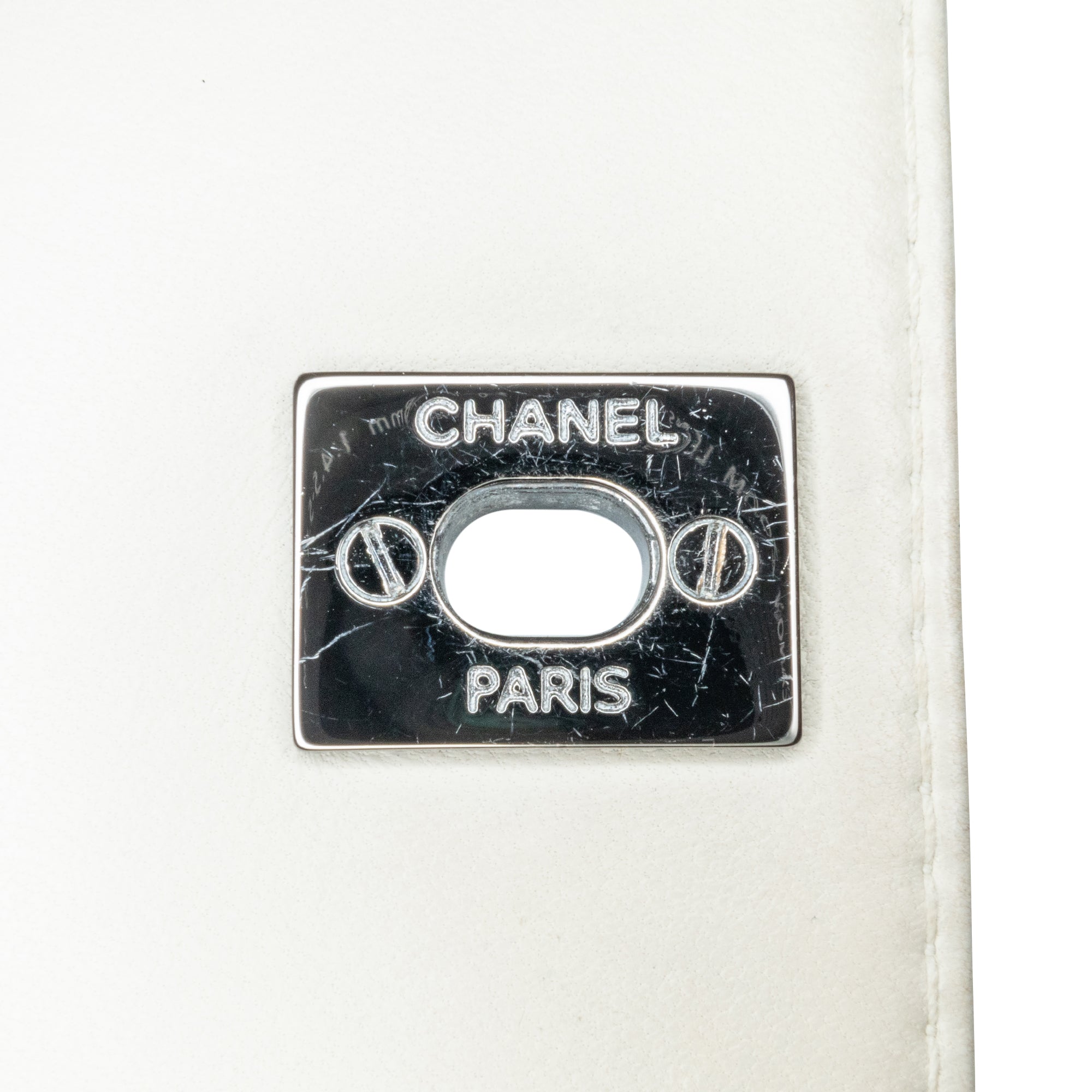 Chanel | Pre-Owned Choco Bar Lambskin 3 Chain Single Flap | White