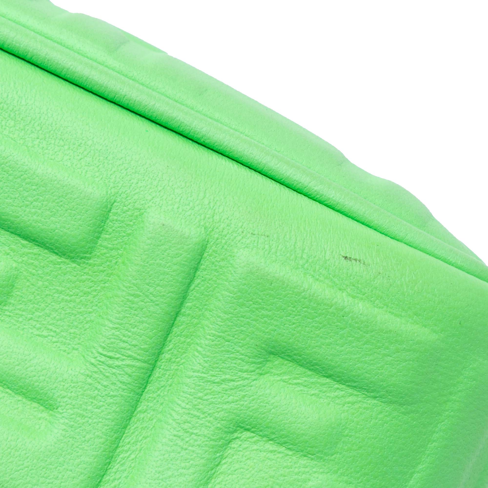 Fendi | Pre-Owned Zucca Embossed Leather Chain Midi Baguette | Green