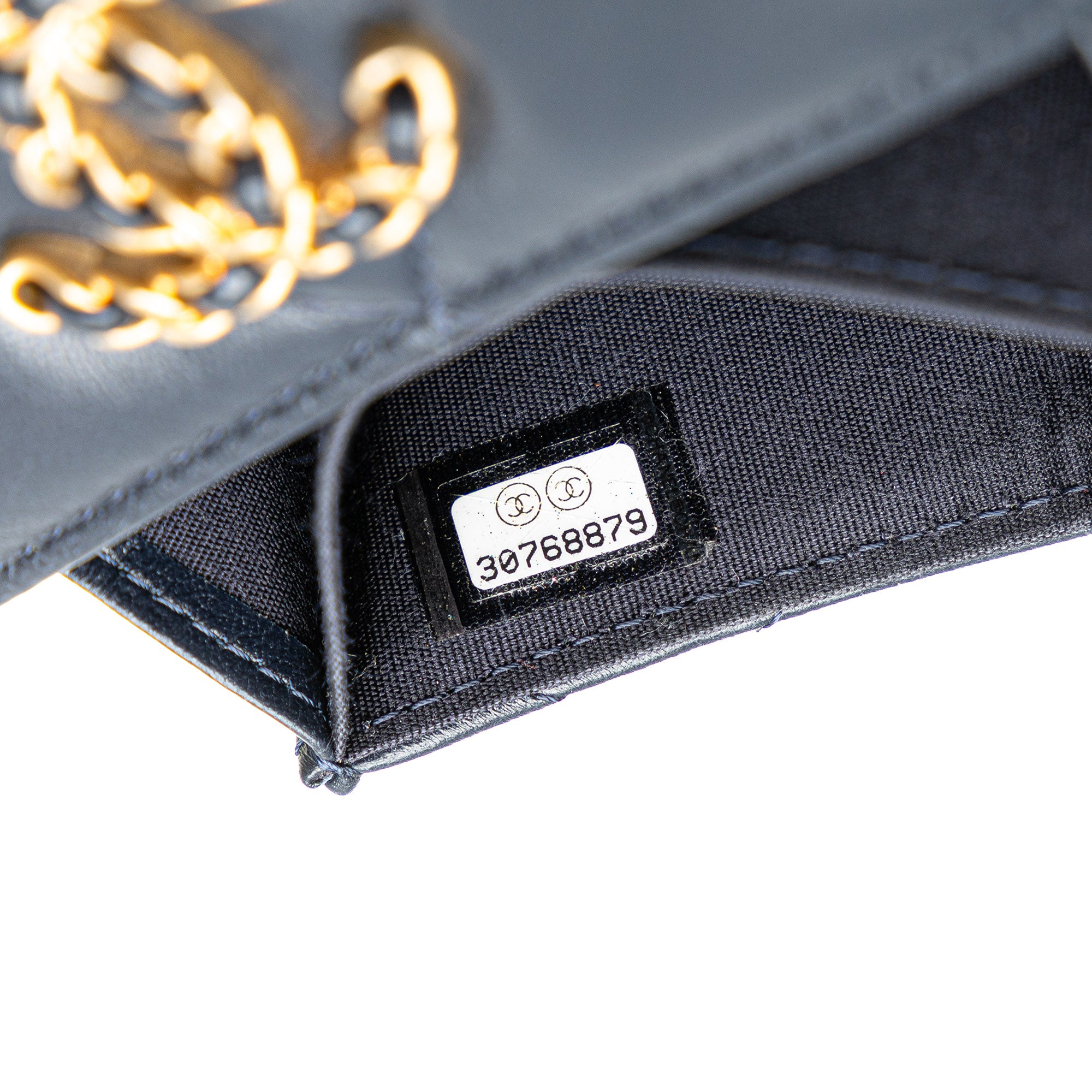 Chanel | Pre-Owned Lambskin 19 Flap Coin Purse With Chain | Black